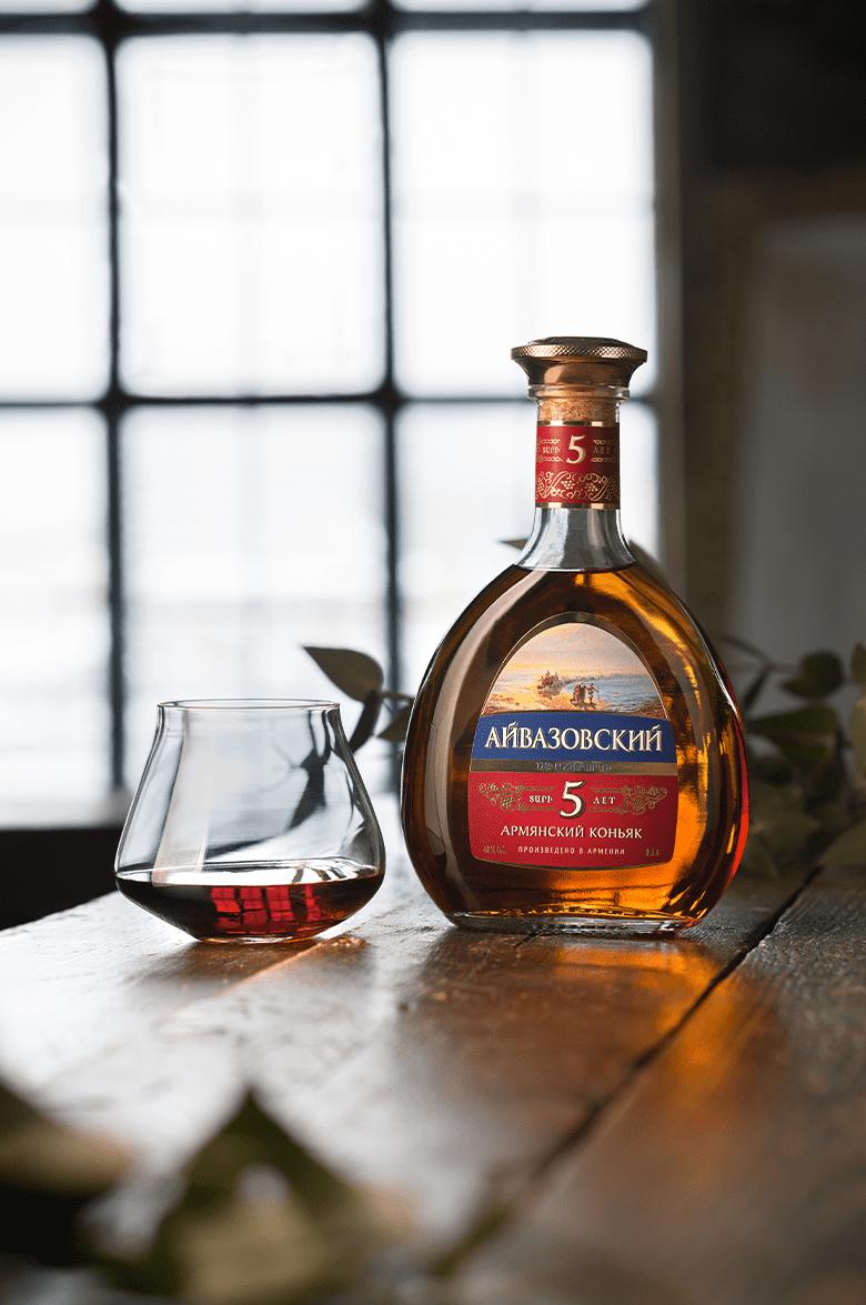 Айвазовский 5 Лет в подарочной упаковке - 0.5&nbsp;л