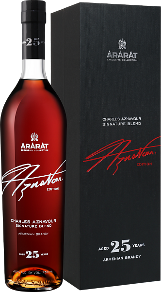 ARARAT Charles Aznavour Signature Blend 25 y.o. (Подарочная упаковка), 0.75 л в Москве