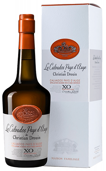 Christian Drouin XO Calvados Pays d'Auge AOC (Подарочная упаковка), 0.7 л в Москве
