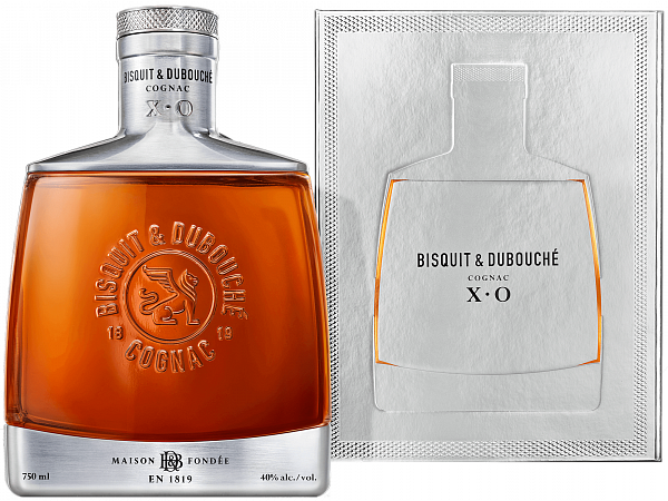 Bisquit Cognac XO (Подарочная упаковка), 0.7 л в Москве